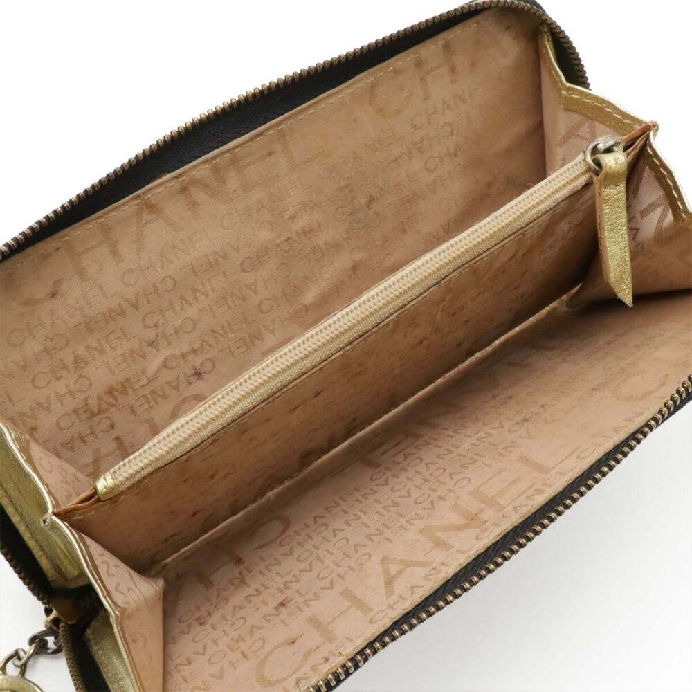 CHANEL Leather Logo Wallet - Picture 8 of 9